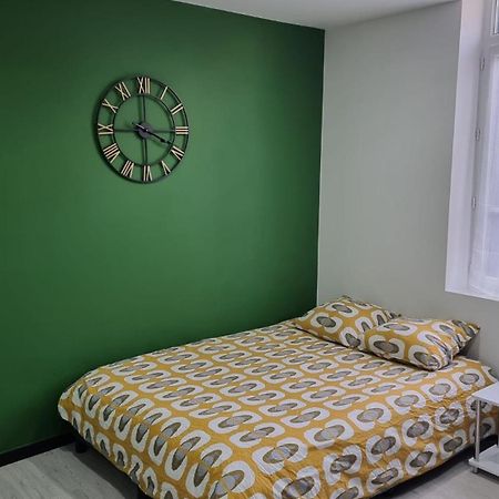 Studio Hibiscus Tout Confort, Renove Saint-Quentin  Exteriör bild