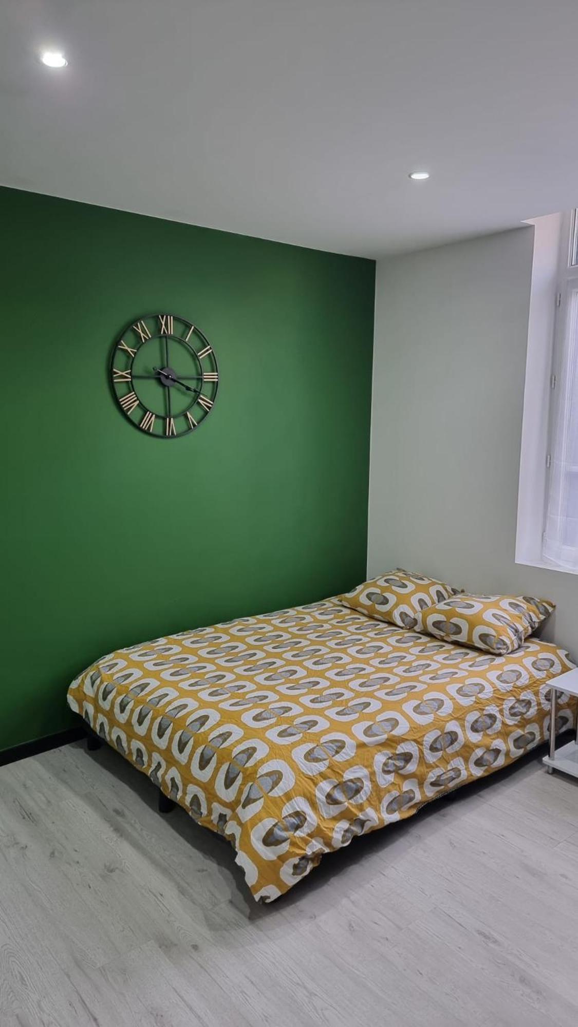 Studio Hibiscus Tout Confort, Renove Saint-Quentin  Exteriör bild