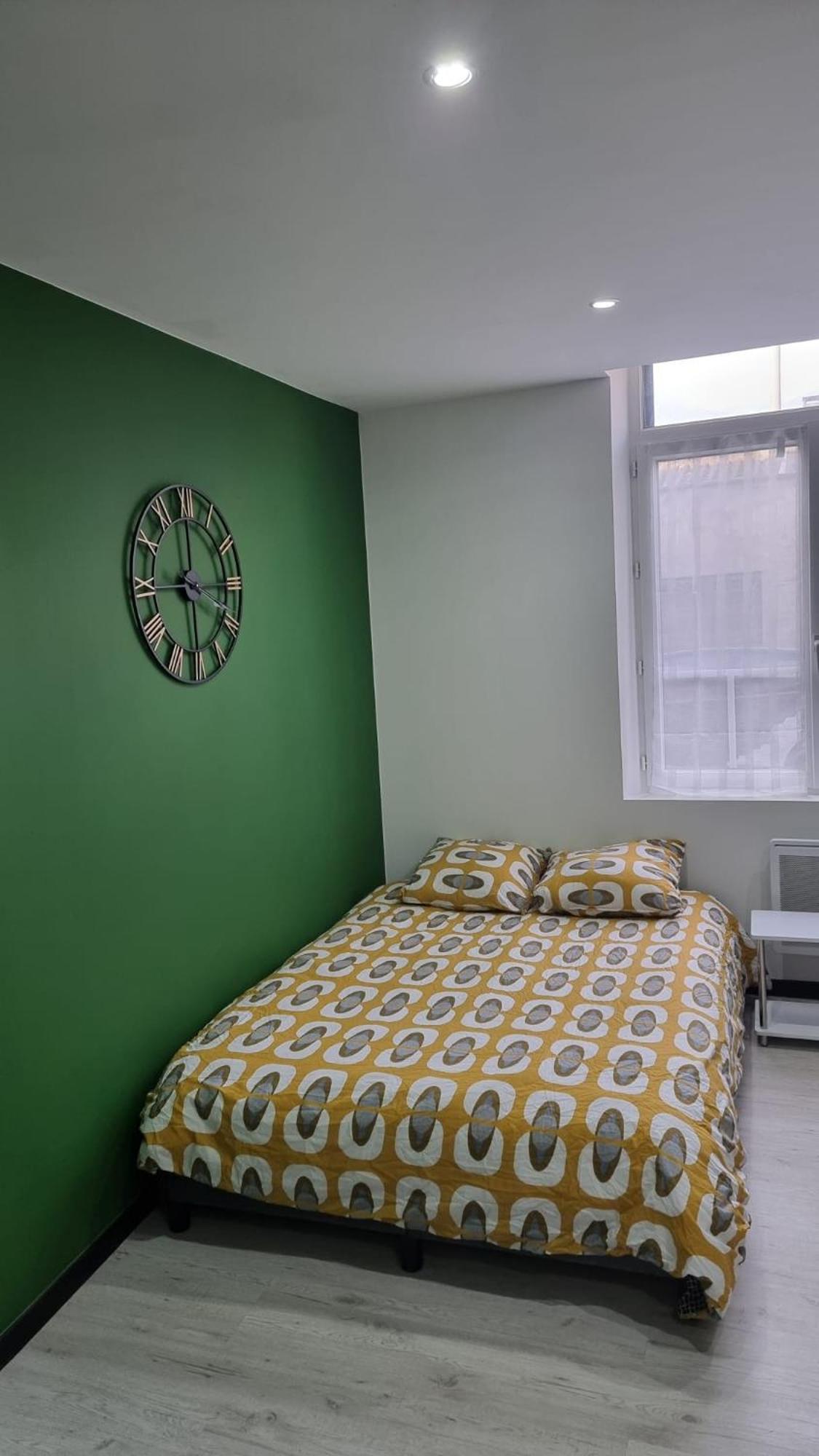 Studio Hibiscus Tout Confort, Renove Saint-Quentin  Exteriör bild