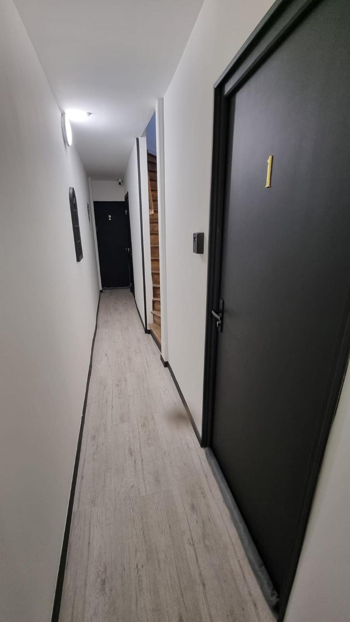 Studio Hibiscus Tout Confort, Renove Saint-Quentin  Exteriör bild